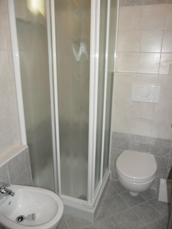 Hotel Madrid Rimini Pokoj fotografie